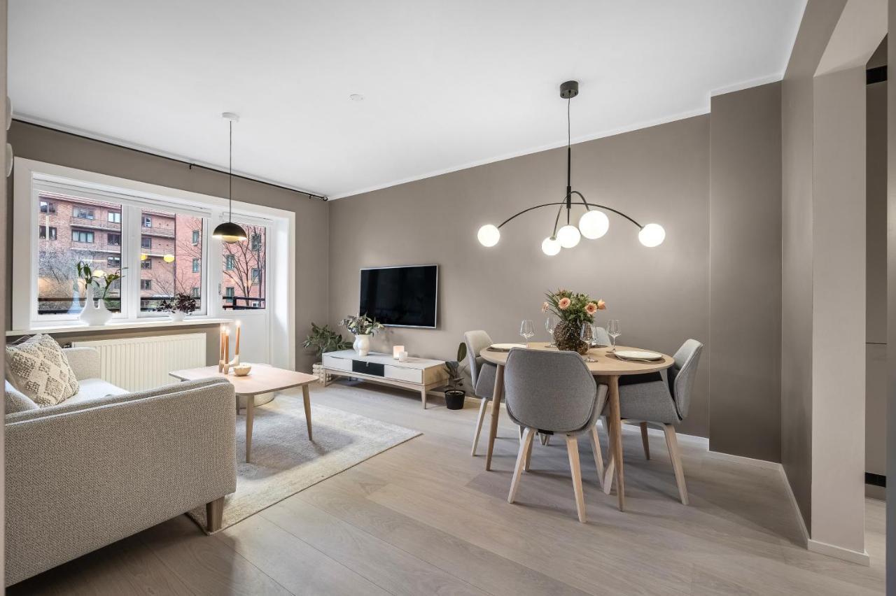 Renovated Two-bedroom In A Area Lejlighed